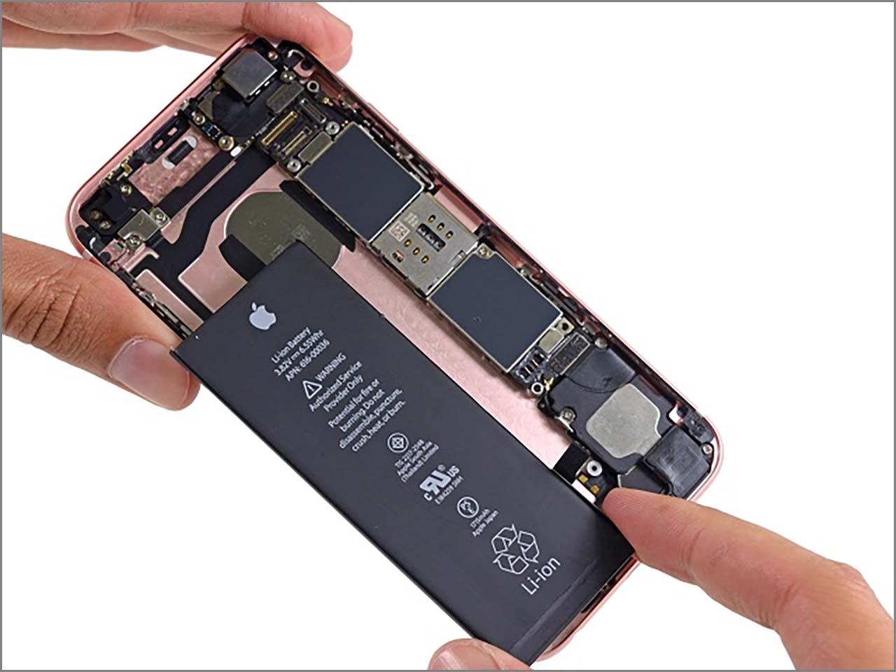 Cách dùng iPhone để không bị chai pin