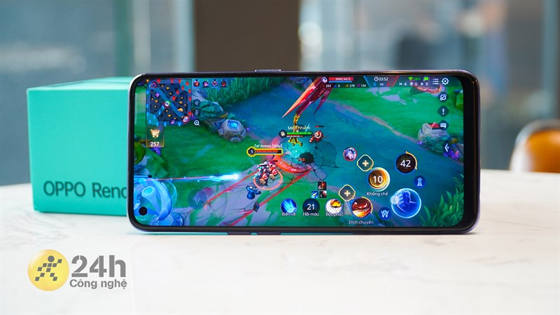 Với con chip Snapdragon 695 và 8 GB RAM giúp bạn thoải mái chơi game và đa nhiệm nhiều tác vụ