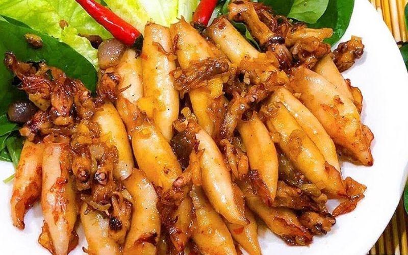 How to make fried squid with crispy fish sauce, give rice