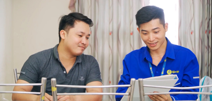 Khách hàng kiểm tra lại trước khi bàn giao Khách hàng kiểm tra lại trước khi bàn giao