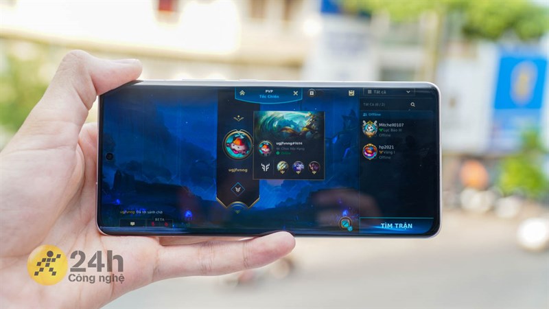 Xiaomi 12 Pro cấu hình cực mạnh mẽ với Snapdragon 8 Gen 1