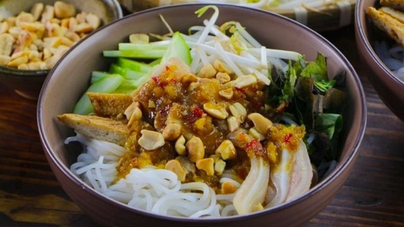 3 ways to make delicious seasoned vermicelli noodles in Hue and Da Nang at home
