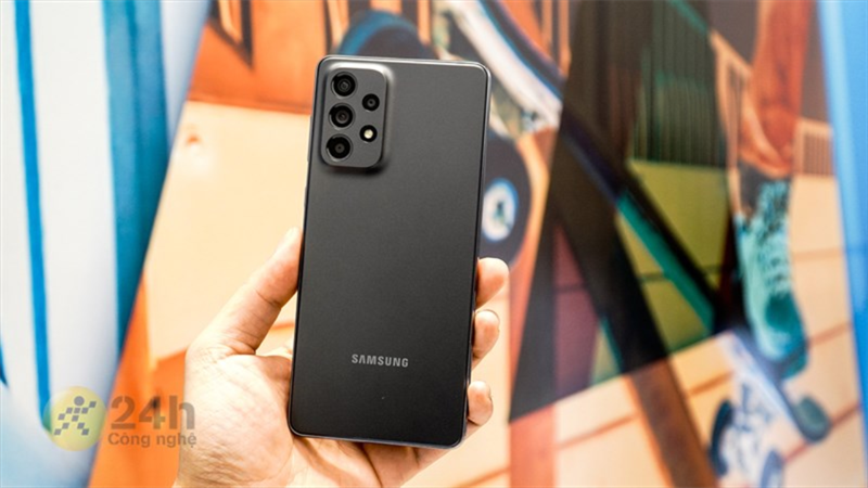 Galaxy A33 5G, A53 5G và A73 5G sẽ được cập nhật lên đến Android 16