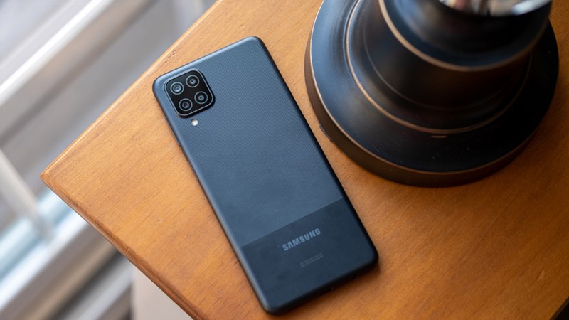 Galaxy A12 là smartphone Android bán chạy nhất thế giới 2021 Galaxy A12 là smartphone Android bán chạy nhất thế giới 2021