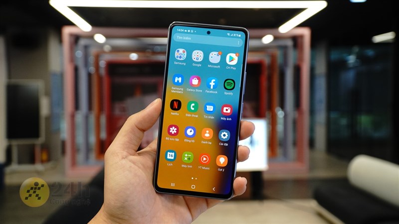 Đánh Giá Pin Galaxy A53 5G: Dùng Liên Tục 10 Tiếng, Sạc 2 Tiếng Đã Đầy