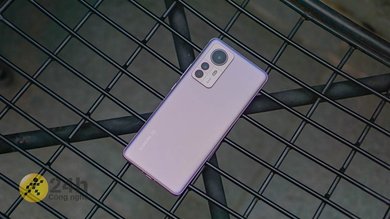 Xiaomi 12 Pro là chiếc máy đáng mua