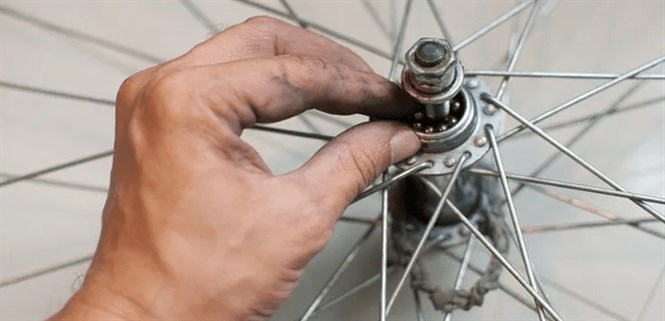 Hướng dẫn 4 bước thay bạc đạn (vòng bi) xe đạp