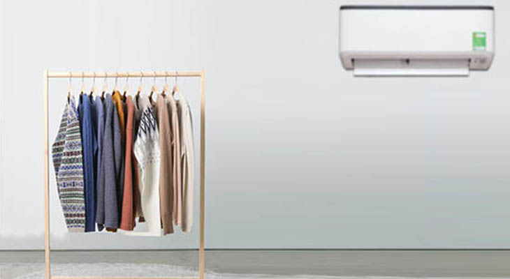 Effectiveness of drying clothes in an air-conditioned room