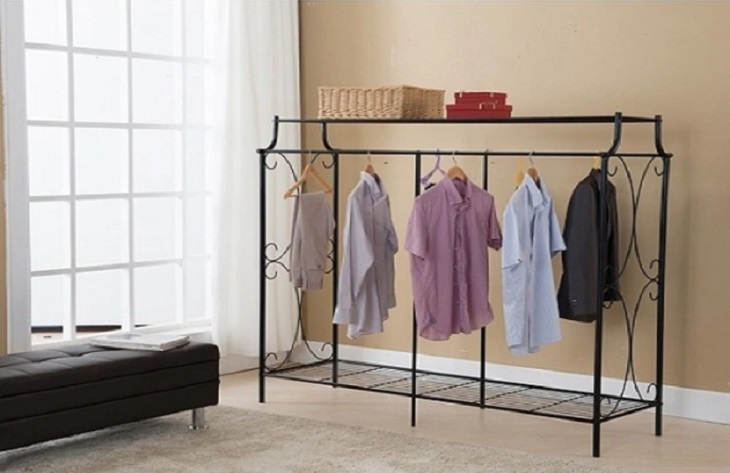 Hang the clothes on a rack, do not hang them too close together