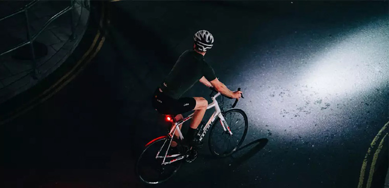 Hướng dẫn cách chọn đèn xe đạp phù hợp với nhu cầu