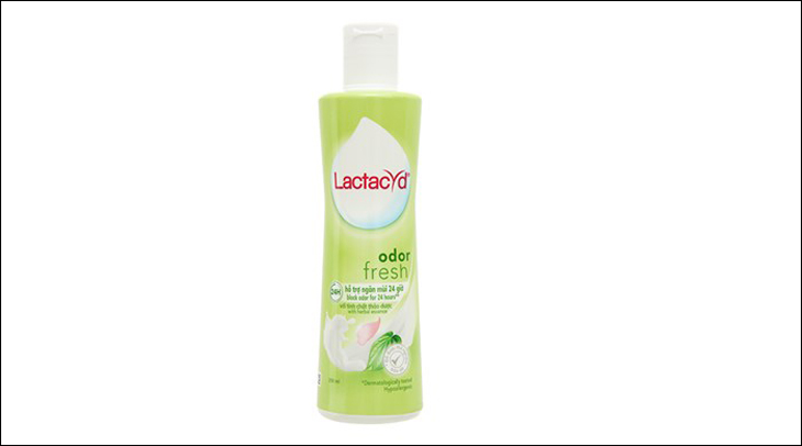 Dung dịch vệ sinh phụ nữ Lactacyd Odor Fresh 250ml có thành phần lành tính, an toàn với người sử dụng.
