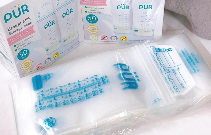 Túi trữ sữa Pur được làm từ nhựa nên rất dễ bị rách, bị hở và dễ bị nhiễm khuẩn