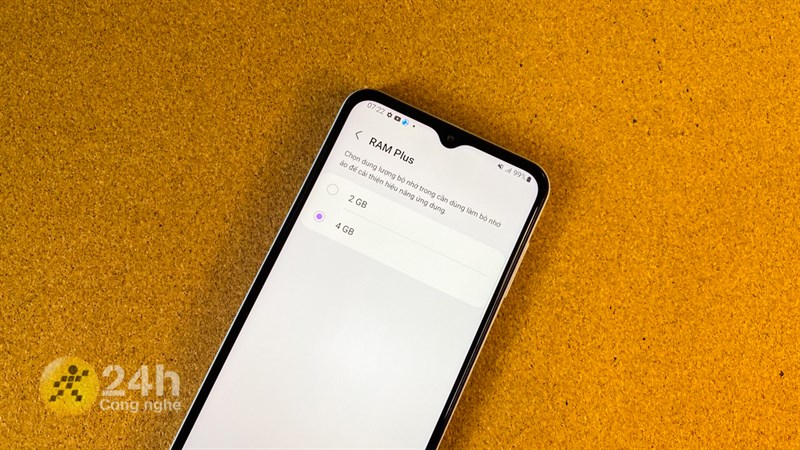 RAM Plus trên Galaxy A23 cho phép chúng ta được cộng thêm 4 GB RAM miễn phí.