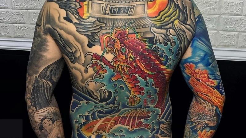 Hὶnh tattoo cá chép hόa rồng