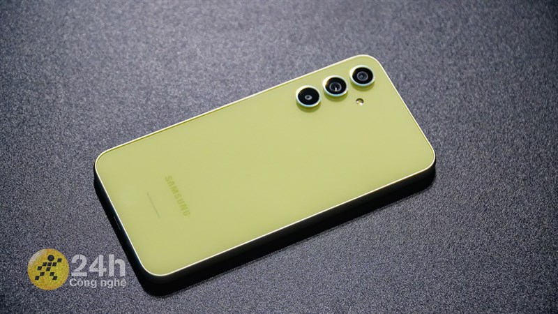 Cấu hình Galaxy A54 có những nâng cấp gì đáng giá so với thế hệ tiền nhiệm?