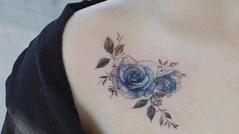Hoa hồng xanh là tượng trưng cho một tὶnh yêu vĩnh hằng