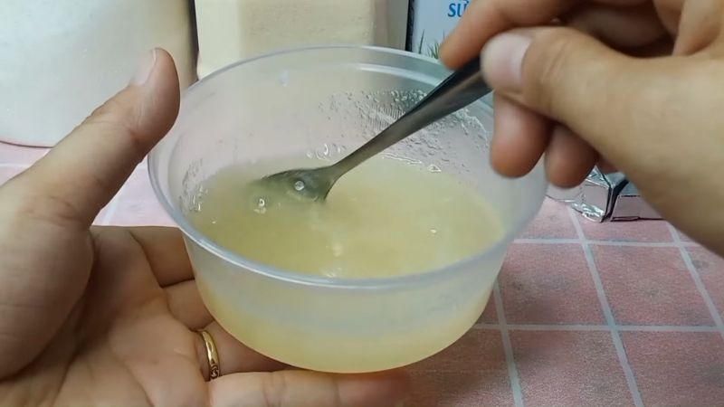 Ngâm bột Gelatin trong vòng 20 phút