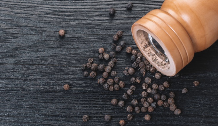 Giá tiêu hôm nay 30/3/2022: Giữ giá, dao động 77.500 - 80.000 đồng/kg