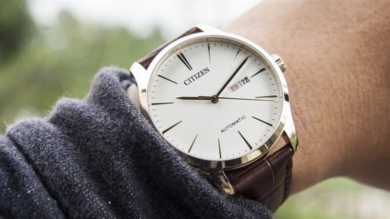 Đồng hồ thời trang sale sốc, đã vậy còn được săn coupon giảm thêm 10% Đồng hồ thời trang sale sốc, đã vậy còn được săn coupon giảm thêm 10%