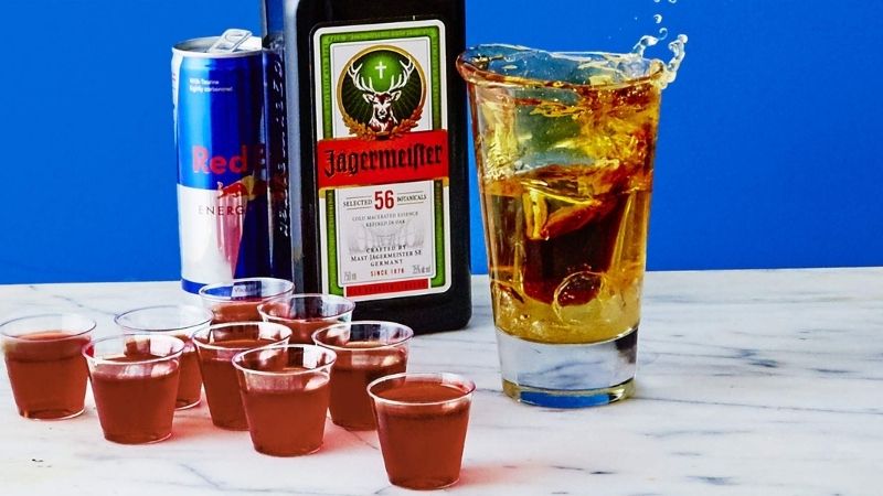 10 cách pha rượu jagermeister chuẩn vị, chuyên nghiệp như bartender