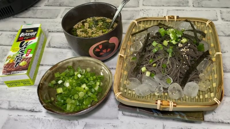 Cold soba (mì lạnh kiểu Nhật)