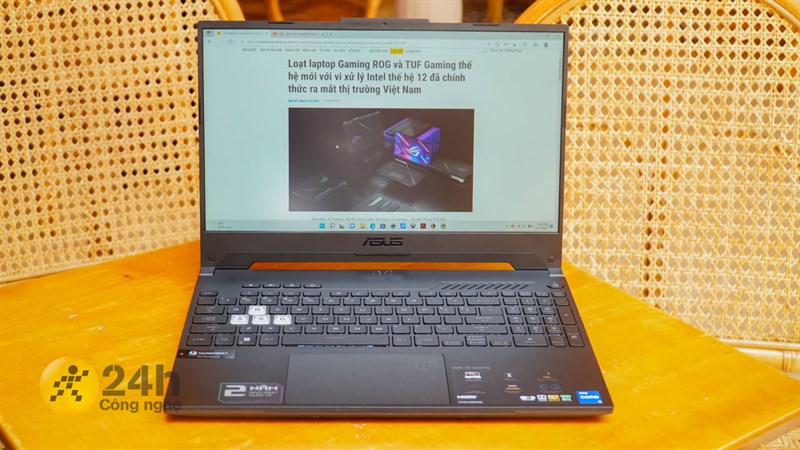 ASUS TUF Dash F15 2022 cấu hình mạnh mẽ với Core i5-12450H