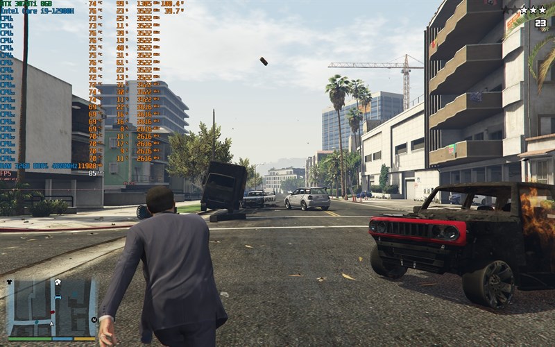 Tựa game Grand Thief Auto V với thiết đặt đồ họa cực cao có số khung hình dao động khoảng từ 85-91 FPS