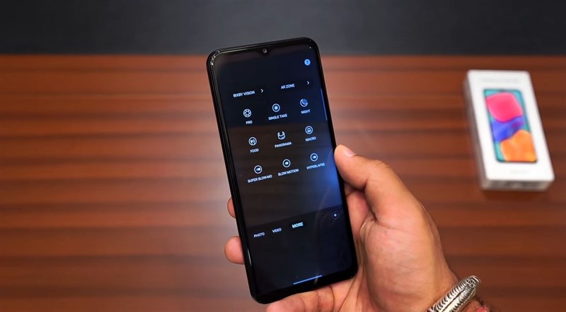 Samsung Galaxy M34 5G có gì mới: Giá 9.5 triệu, Exynos 1200, pin lớn