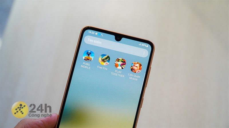 Liệu với tác vụ chơi game, Galaxy A33 5G còn có được thời lượng sử dụng tốt hay không? Liệu với tác vụ chơi game, Galaxy A33 5G còn có được thời lượng sử dụng tốt hay không?