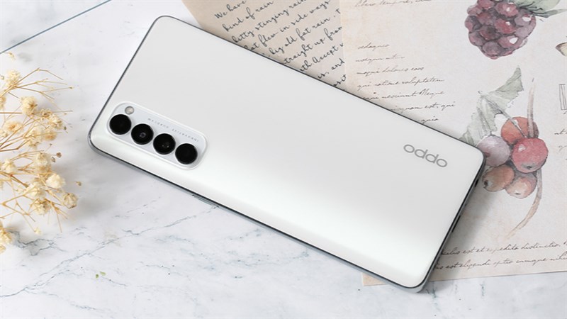 Chào tháng mới sắm liền điện thoại OPPO, giảm giá sốc đến 3 triệu đồng