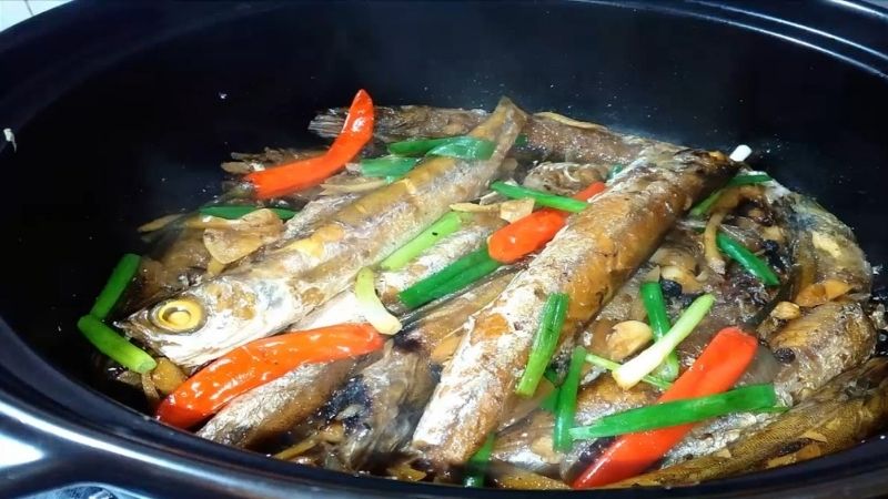 Hướng dẫn nấu món cá nhồng kho tiêu siêu hao cơm