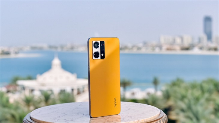 Hình ảnh OPPO F21 Pro mang màu Sunset Orange cực sang chảnh