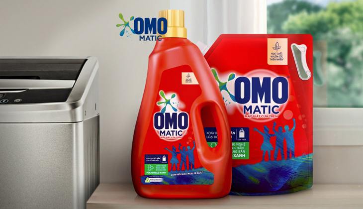 Nước giặt xả Omo Matic giúp giặt sạch dịu nhẹ và mềm mại Nước giặt xả Omo Matic giúp giặt sạch dịu nhẹ và mềm mại