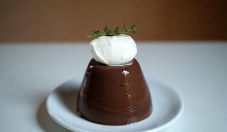 Cách làm pudding chocolate không cần lò cực đơn giản mà vẫn thơm ngon