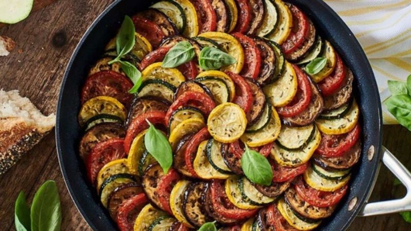 Món ratatouille với màu sắc và hương thơm hấp dẫn