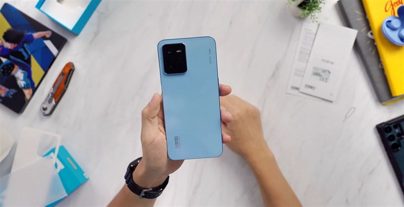 Trên tay Realme Narzo 50A Prime: Giá 3.59* triệu, màn hình 180 Hz