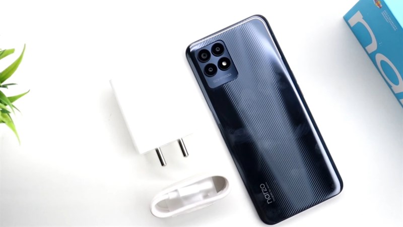 Realme Narzo 50 có công nghệ sạc nhanh 33 W Realme Narzo 50 có công nghệ sạc nhanh 33 W