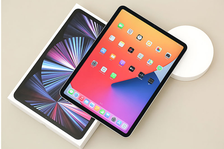 Máy tính bảng iPad Pro M1 11 inch WiFi Cellular 128GB (2021) 