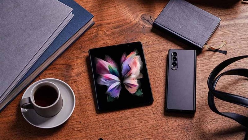 Galaxy Z Fold3 dự kiến sẽ được trang bị camera độ phân giải lên đến 108 MP. Nguồn: Comp Studio.