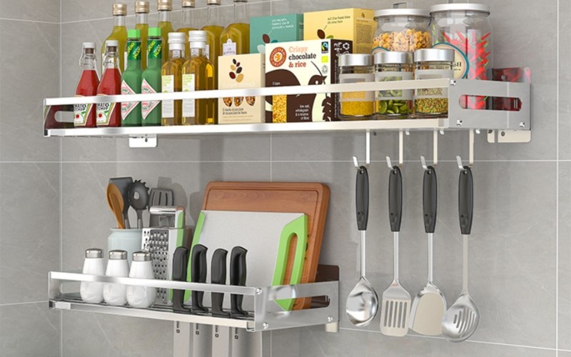 Use smart kitchen accessories