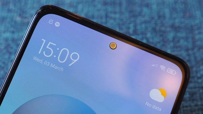 Có thể Xiaomi Redmi 11 5G vẫn sẽ giữ thiết kế màn hình đục lỗ chứa camera selfie như thế hệ tiền nhiệm