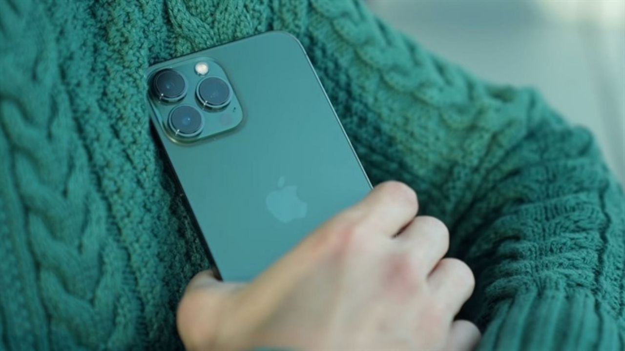 iPhone 13 series có màu gì, nghe nói màu xanh lá mới ra đang hot iPhone 13 series có màu gì, nghe nói màu xanh lá mới ra đang hot