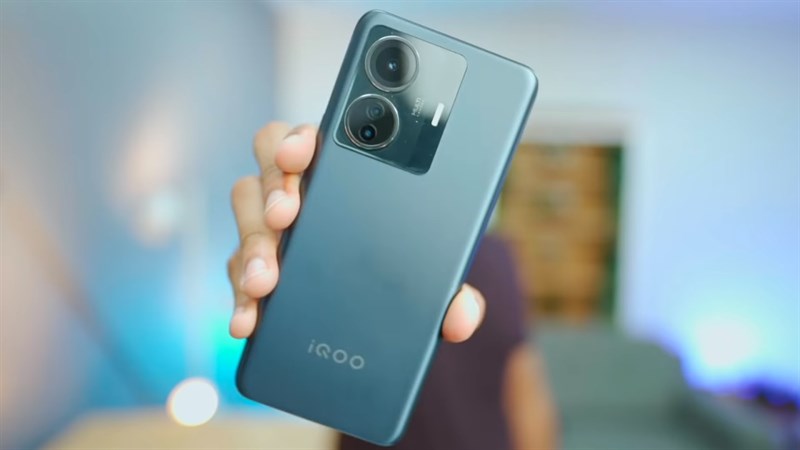iQOO Z6 Pro 5G lộ ảnh thực tế
