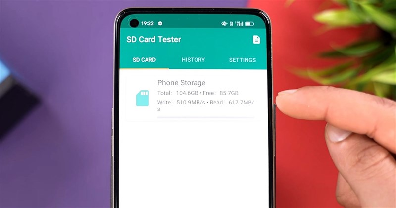 Trên tay OPPO F21 Pro: Giá 6.92* triệu, Snap 680, sạc nhanh 33 W