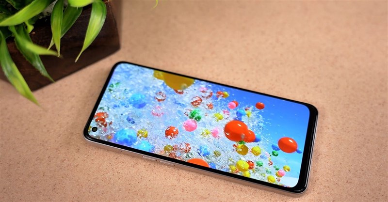 Trên tay OPPO F21 Pro: Giá 6.92* triệu, Snap 680, sạc nhanh 33 W