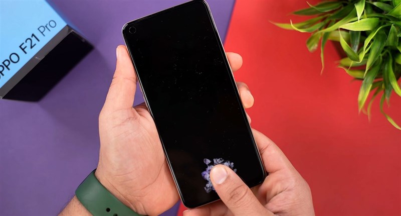 Trên tay OPPO F21 Pro: Giá 6.92* triệu, Snap 680, sạc nhanh 33 W