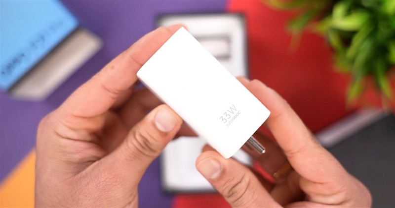 Trên tay OPPO F21 Pro: Giá 6.92* triệu, Snap 680, sạc nhanh 33 W