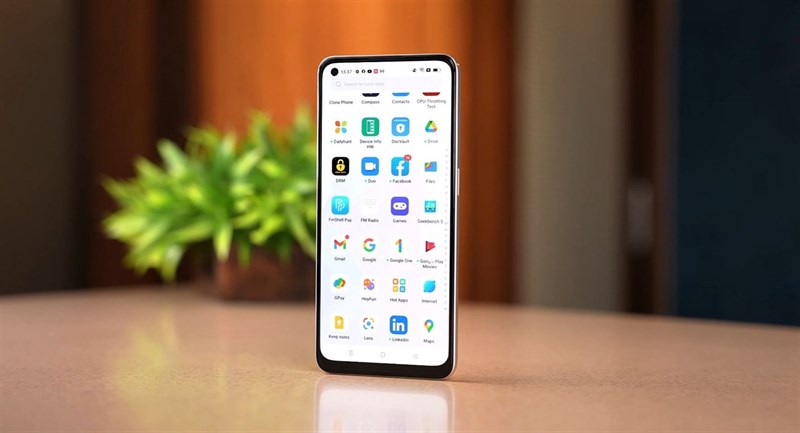 Trên tay OPPO F21 Pro: Giá 6.92* triệu, Snap 680, sạc nhanh 33 W