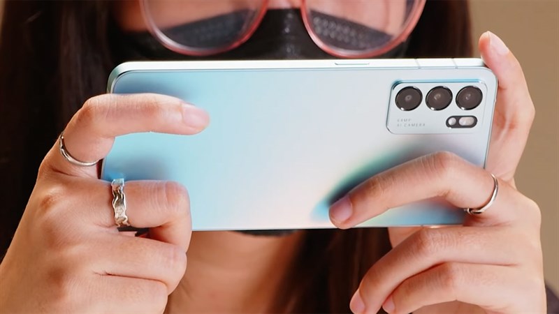 OPPO Reno6 5G và Reno6 Z 5G vừa giảm sốc 1 triệu, vừa có trả góp 0% OPPO Reno6 5G và Reno6 Z 5G vừa giảm sốc 1 triệu, vừa có trả góp 0%