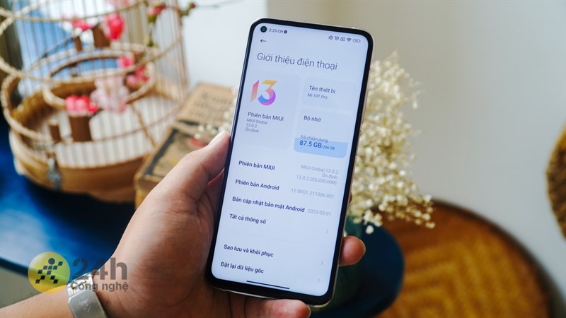 Mi 10T Pro 5G có cấu hình mạnh với chip Snapdragon 865 5G